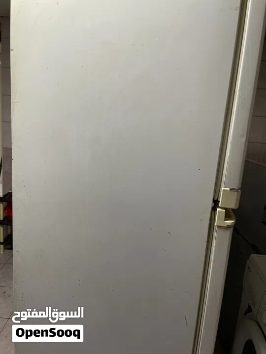 ثلاجة من ماركة انفنتور للبيع