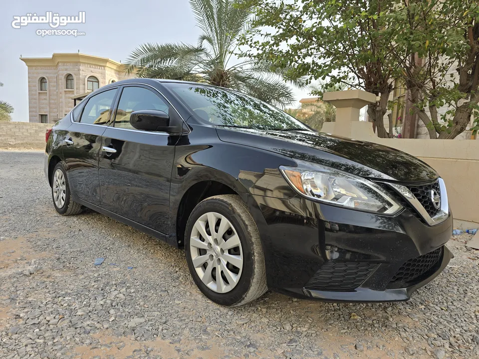 Nissan Sentra S 1.8  2018