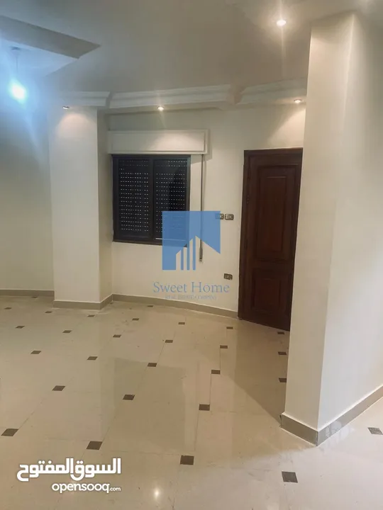 شقة مميزة للبيع في أم السماق الجنوبي - قرب جمعية خليل الرحمن 160م مع ترسات 90م