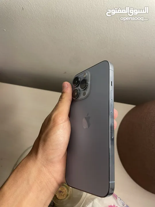iPhone 13 pro  128. Gg Battery : 77 Color : sky blue