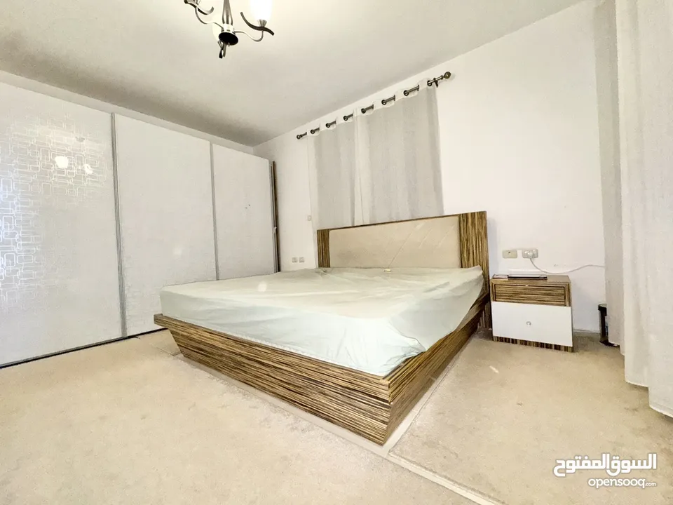 شقة للبيع بسبب السفر