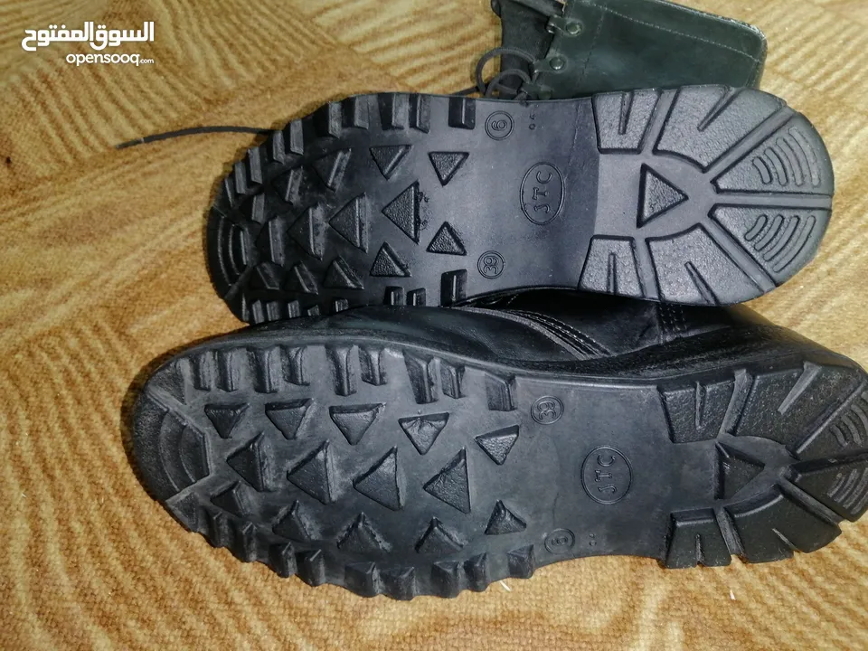 بسطار نمرة 39 + سياره ميتسوبيشي لانسر 1992 للبيع