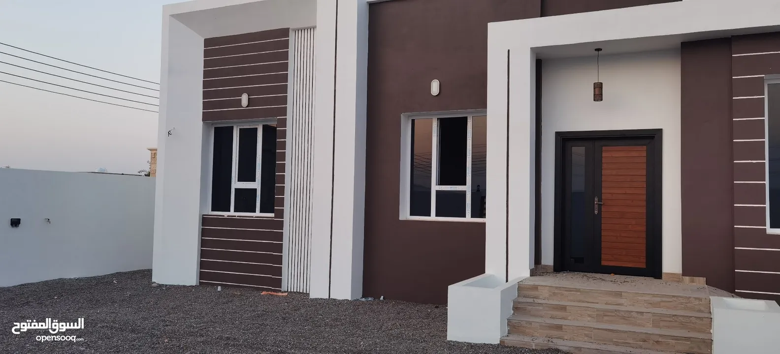 منزل جديد للبيع في مرتفعات حبراء جنب مسجد خالد بن الوليد