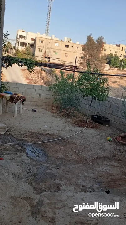 بيت مستقل طابقين