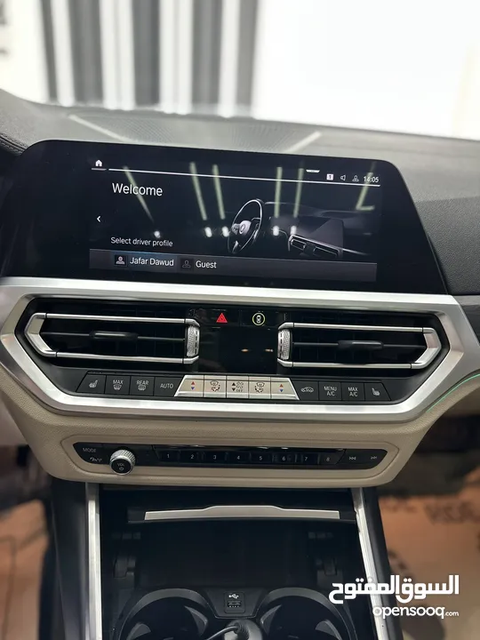 BMW330e فل