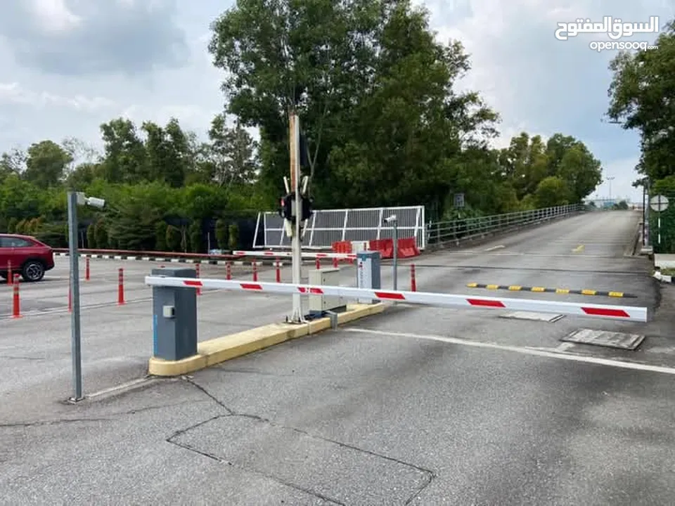 Gate Barrier Maintenance Services