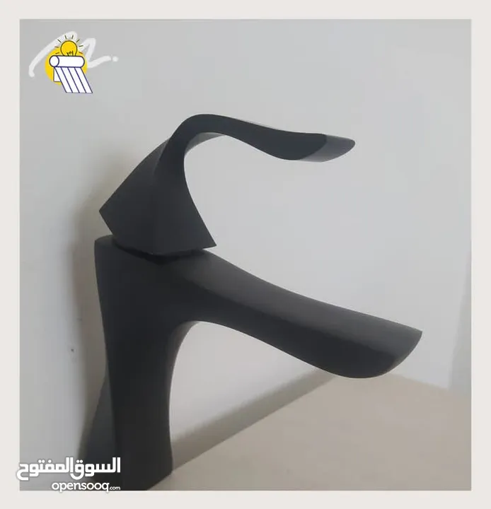 مصممة جرافيك ومختصة في إدارة المحتوى الرقمي ، تصميم اعلانات وريلز وبزنس كارد ، لوجو للشركات والافراد