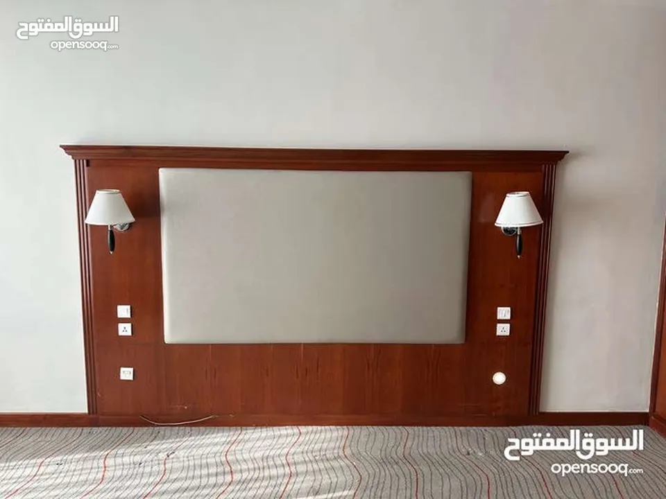 اثاث غرف نوم فندقي 5 نجوم للبيع   للغرفة تتكون من 8 قطع للشاليهات والفنادق والمنازل