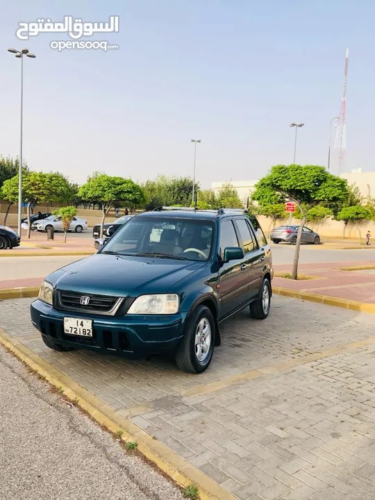 جيب هوندا crv بحالة الوكالة بسعررر مغرررري  السعر 3650 موديل 1998 لون اخضر زيتي  دهان نضيف  بحاله ال