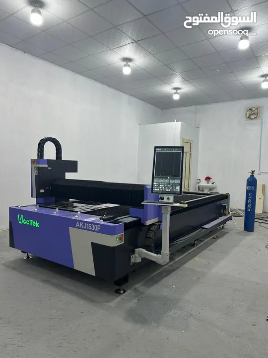 ماكينة قص ليزر CNC فايبر موديل AKJ1530F وارد الصين 1500واط
