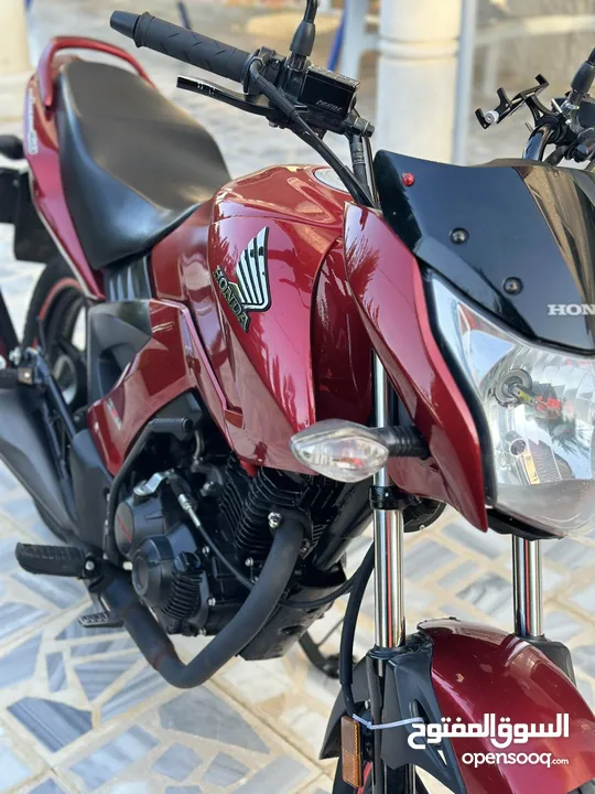HONDA unicorn 2022 هوندا يونيكورن 2022 بحالة الوكالة