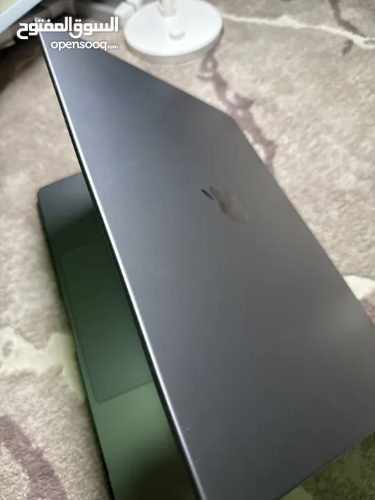 MacBook Pro 16” M1 pro 2021 Model 1TB