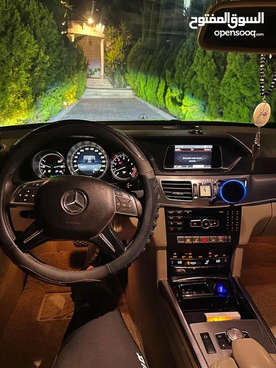 مرسيدس E200 W212