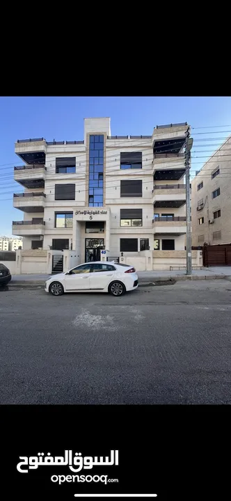 شقة جديدة غير مسكونة للبيع في طبربور مع مكيفات جداد و مطبخ راكب