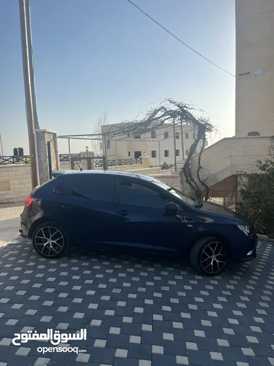 ابيزا 2017 مطور 1200 جير عادي.... و 2017 سياتموديلها بالرخصة وفي تامين ترخيص لاخر السنة شامل