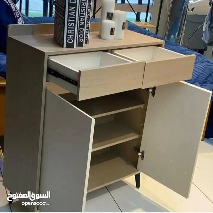 خزانه فخمه بدرجين