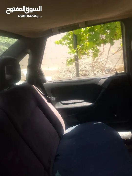 بيع سيارة اوبل فيكترا موديل 91