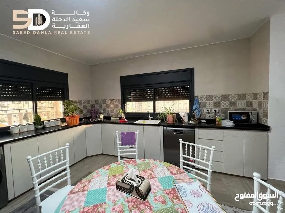 شقة سكنية فاخرة وجاهزة للسكن الفوري للبيع فقط  من خلال وكالة المحامي سعيد الدحله العقارية