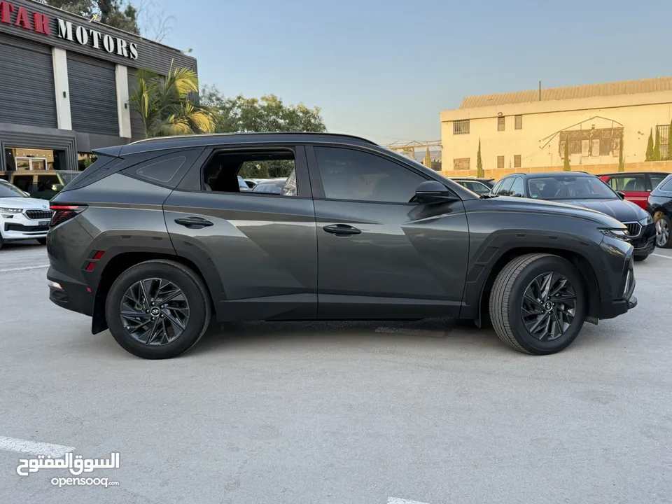 هونداي توسان ترخيص 2022 محرك 1600 هايبرد