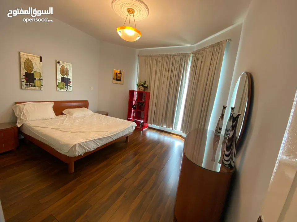 (ضياء)غرفة وصالة للايجار الشهري في الشارقة الخان بفرش فندقي ثاني ساكن شامل جميع الفواتير قريب من دبي
