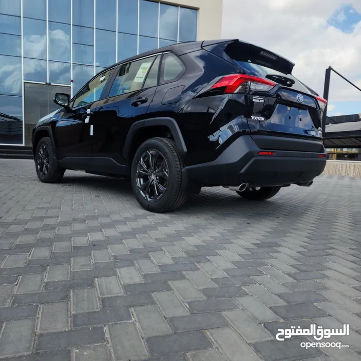 2024 TOYOTA RAV4 XLE PREMIUM- صنع ياباني