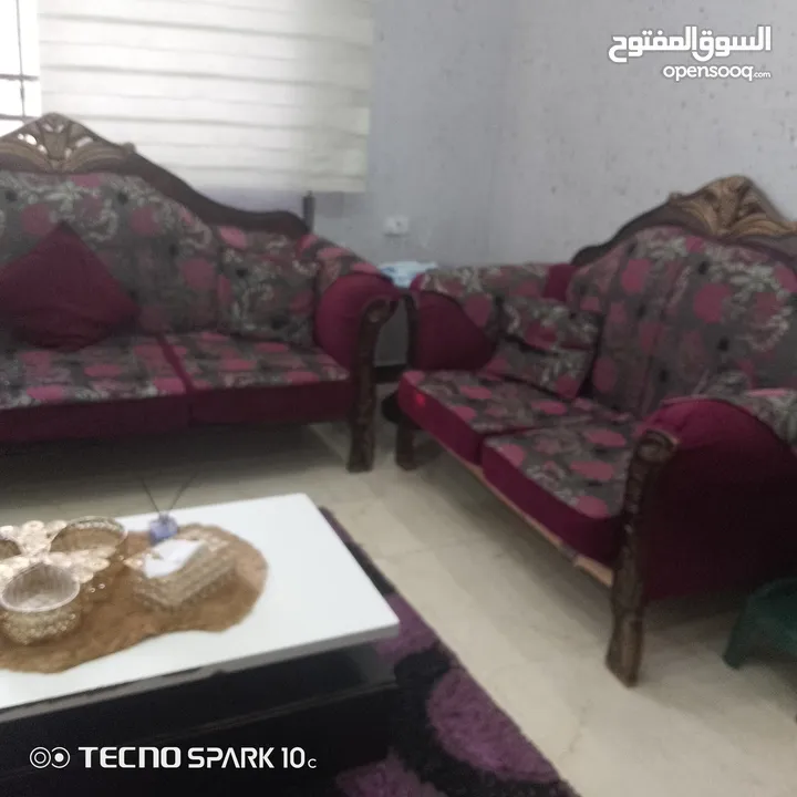 كنب وسجاده للبيع