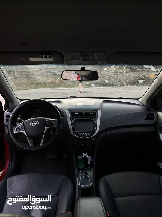 هيونداي اكسنت 2017 / سعر مميز وحررررق / فحص نخب/ لون مميز / فل اضافات بدون فتحة / ترخيص وتامين ساري