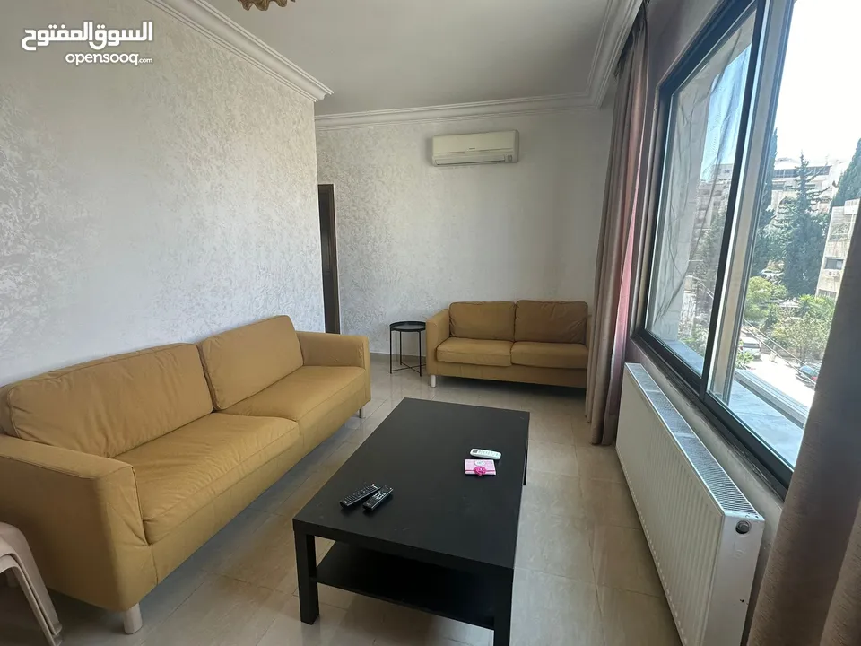 فرصة لا تُفوت ، شقة مفروشة ومكيّفة للإيجار – من المالك مباشرة، للباحثين عن الراحة والنظافة