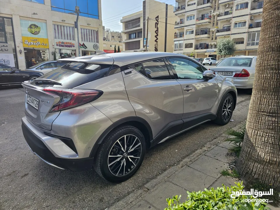 Toyota CHR fully loaded اعلى صنف 2018