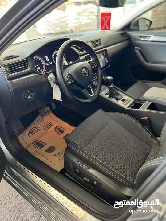 Škoda Superb