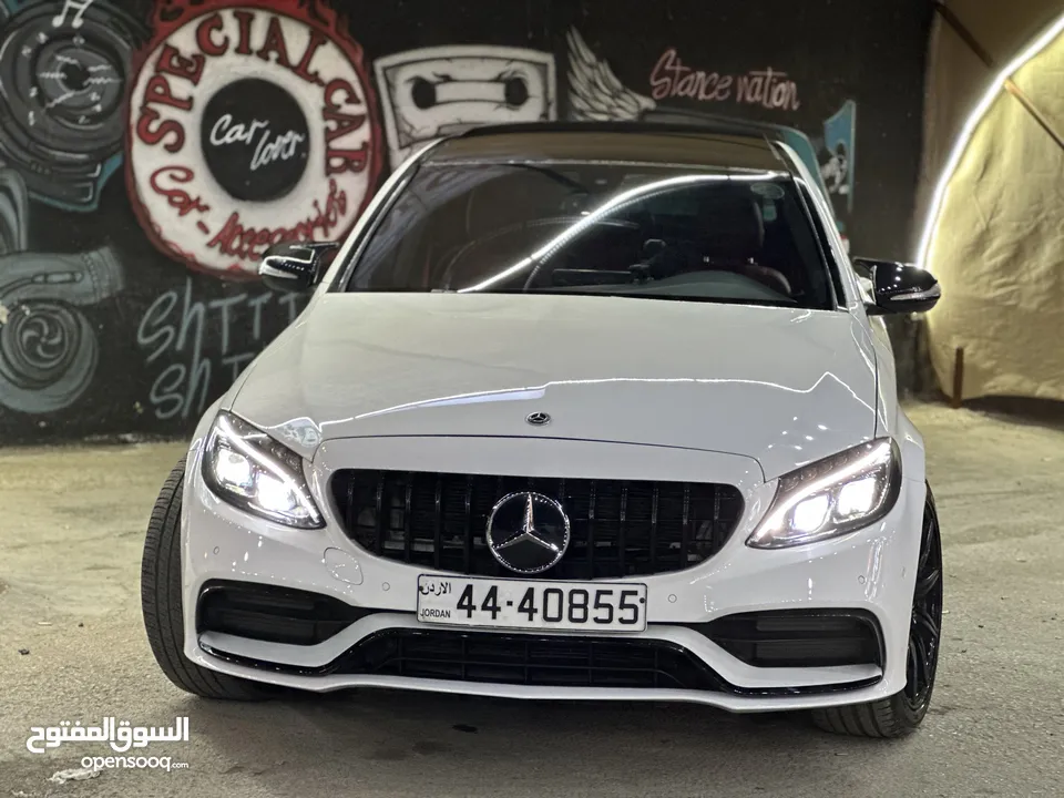 مرسيدس C63 للبيع بسعر مغري