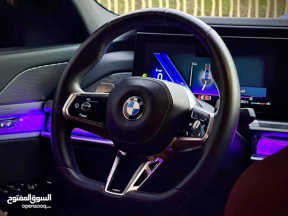 Bmw735i 2023/- رود كينجزللتاجير السيارات