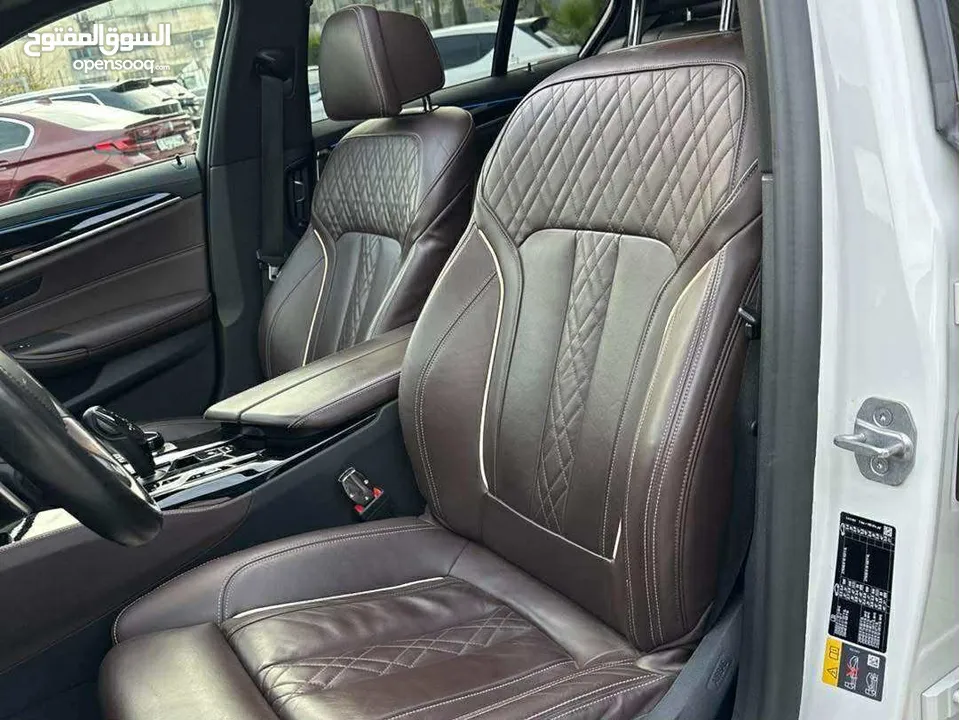 bmw 530e 2022 kit M plug in hybrid كاملة الاضافات بسعر مغري والدفع كاش فقط