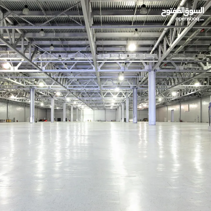 للإيجار فى الري مخازن مساحة 1000 متر For rent: Warehouses in Al-Rai 1000 m,