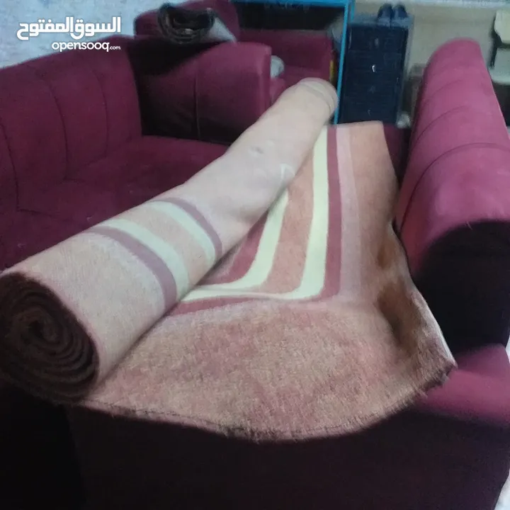 بيع مستعجل سجادة نوع تركي  مترين و 65 العرض والطول 375 ثقيلة بحالة جيدة جدا