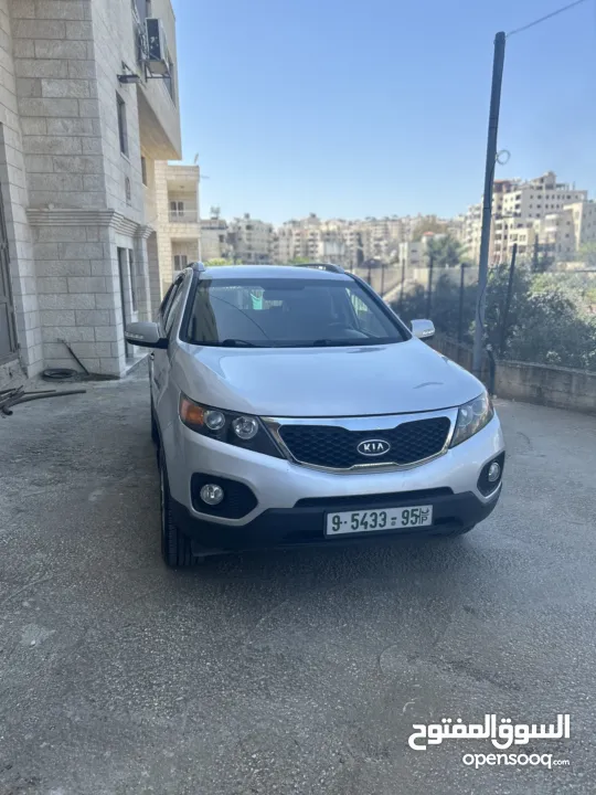 Kia sorento 2011 للبيع