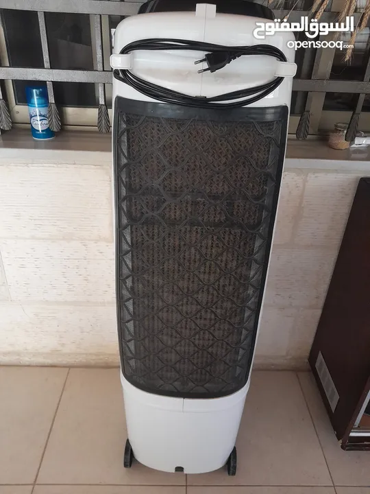 جهاز تكييف متنقل Benkon بحالة ممتازة