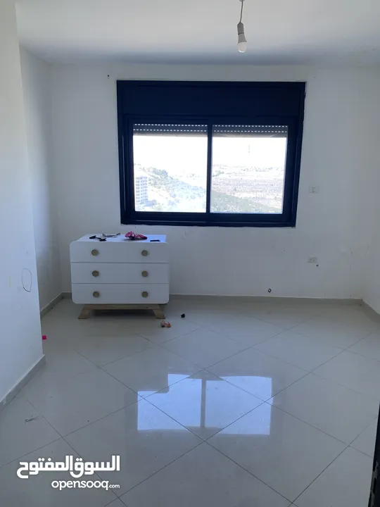شقة غير مفروش للإيجار
