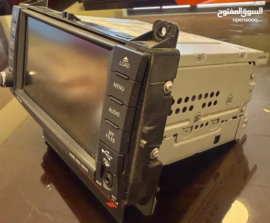 شاشة جيب شيروكي اوفر لاند 2012 اصلية للبيع