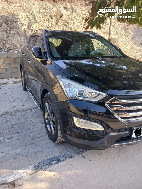 سانتفيه 2012 فل الفل وفحص ممتاز بسعر الحرق