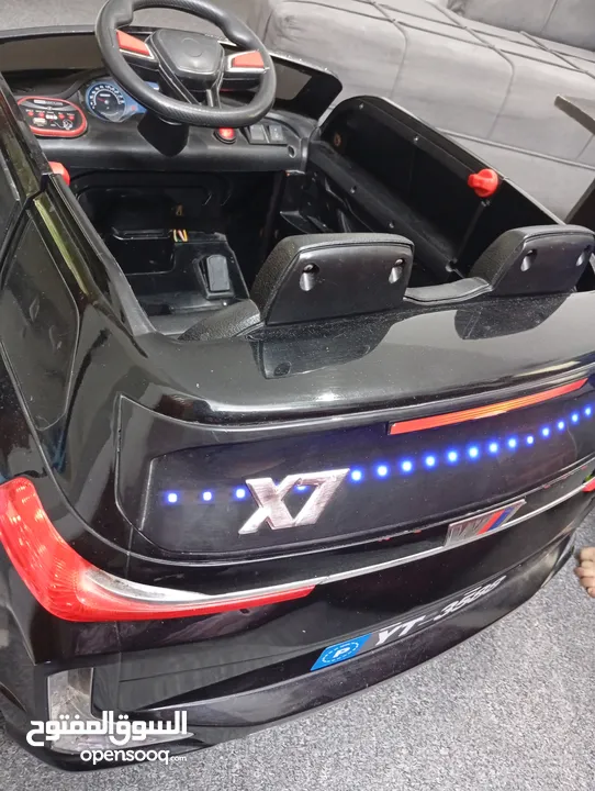 سيارة اطفال BMW