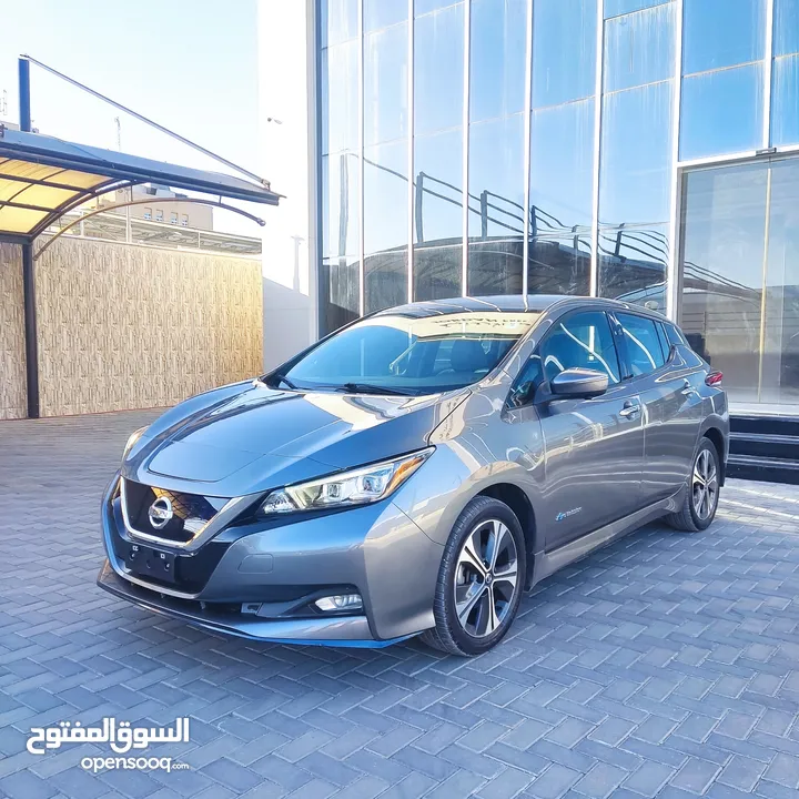 Nissan leaf SL plus 62 kw نيسان ليف بطارية كبيرة