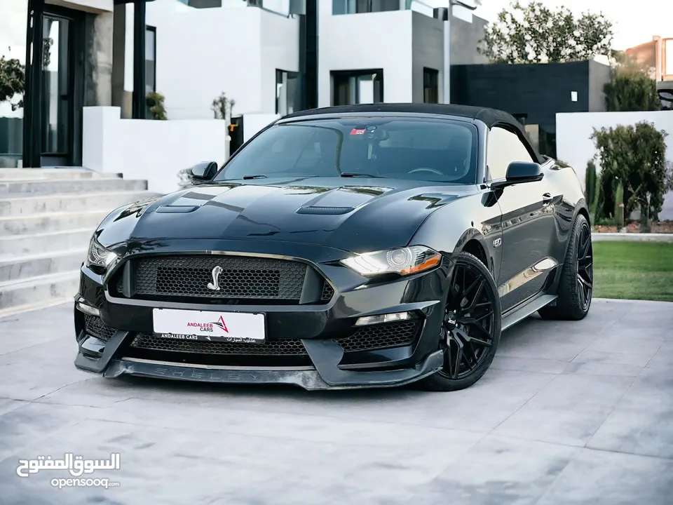 AED 1,350 PM FORD MUSTANG GT PREMIUM  5.0 V8  CLEAN TITLE  SOFT TOP CONVERTIBLE  0% DOWNPAYMENT