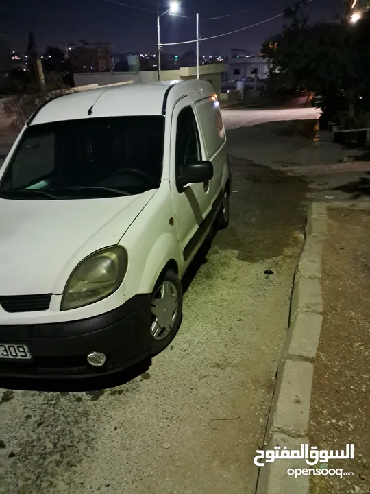 رينو فان بنزين 2005