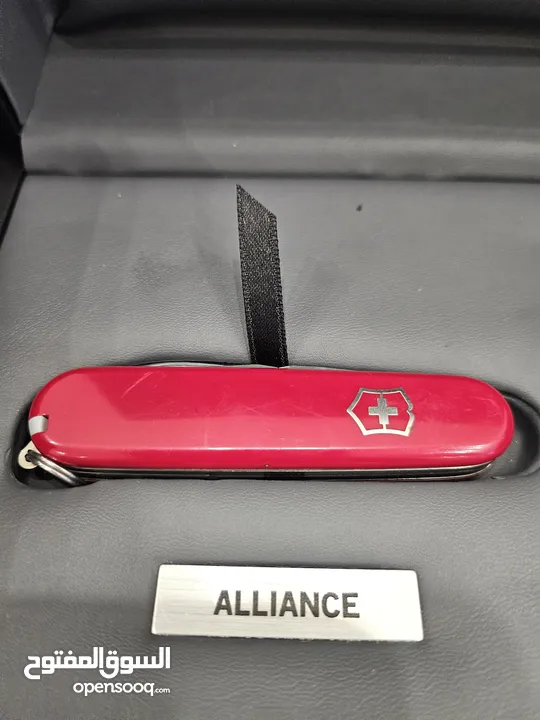 VICTORINOX Swiss Army Alliance limited edition