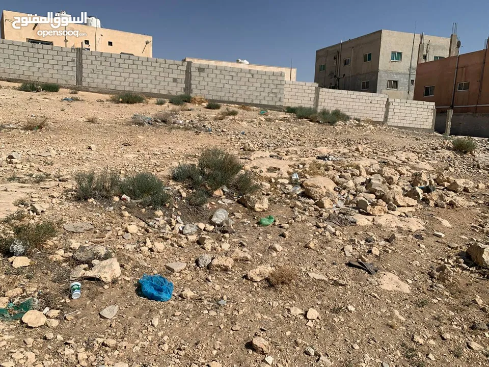 أرض للبيع أو للبدل بسيارة - فرصة بالخالدية المفرق
