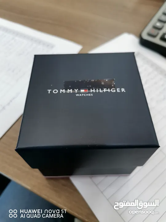 ساعة تومي جديدة