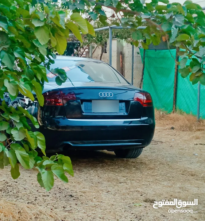 اودي a4 اتماتيك اس لاين للبيع فل الفل فتحة سقف