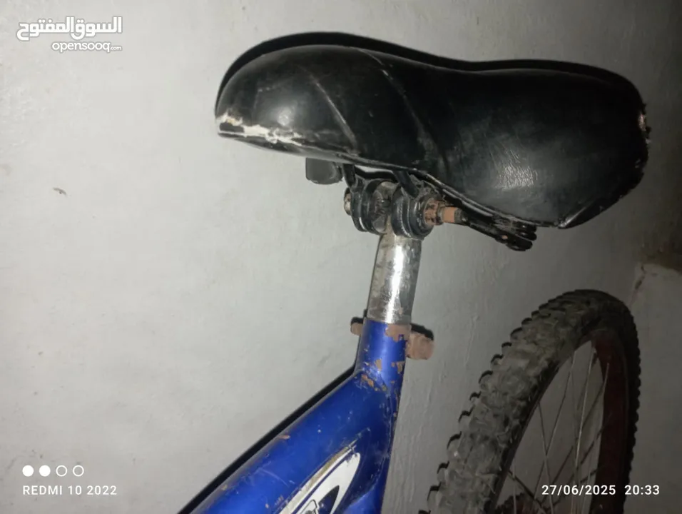شوف وصف للتواصل عل دردشه فش رقم