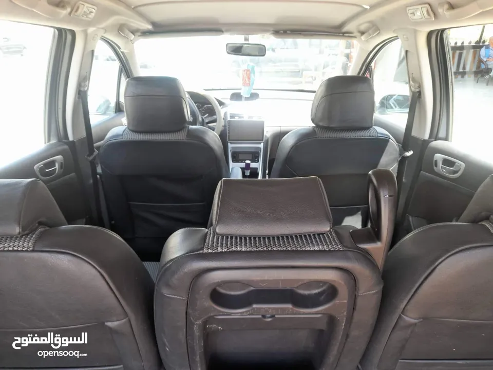 بيجو 307فحص كامل 7 جيد 2007 كاش أو أقساط مفاتيح عدد 2 محرك 2000 دهان نظيف ترخيص سنة